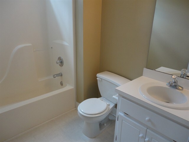 Building Photo - 4812 Forest Highland Dr