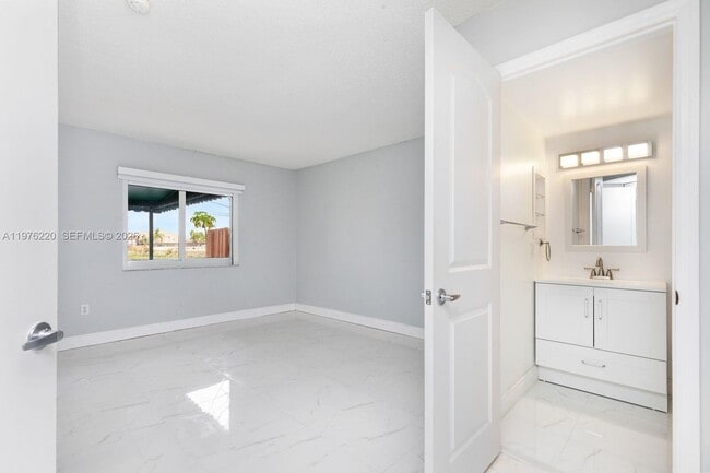 Building Photo - 6445 SW 130th Pl