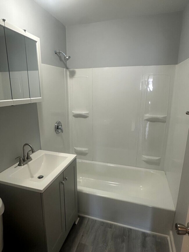 Building Photo - 52-58 Dumas Place