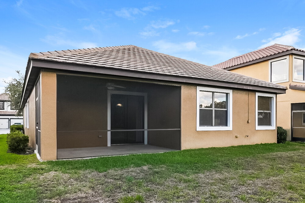 Building Photo - 20355 Chestnut Grove Dr