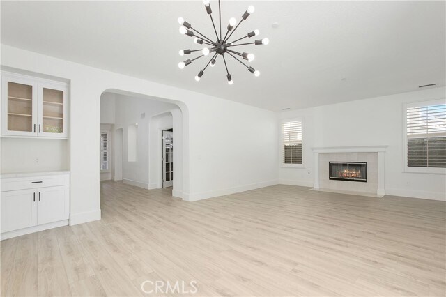 Building Photo - 12 Douglass Dr