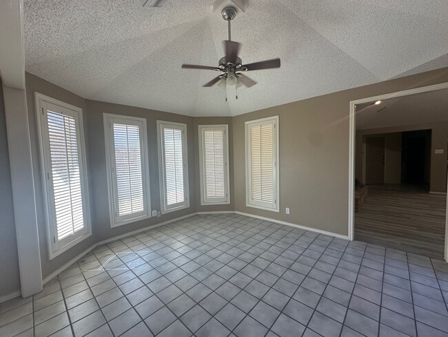 Building Photo - 4418 Norwood St