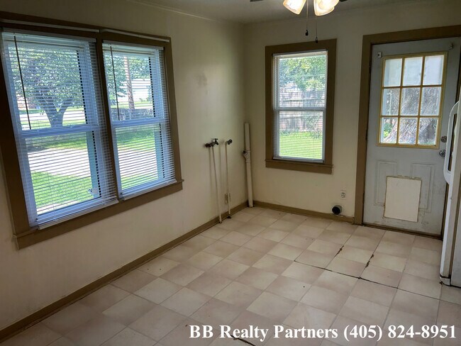 Building Photo - 7419 East 131st St S