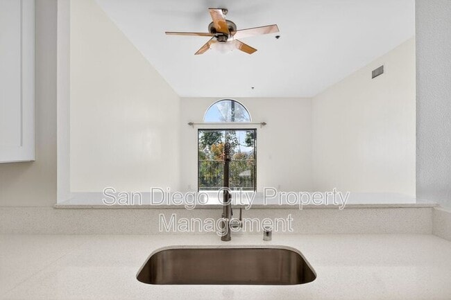 Building Photo - 3980 Faircross Pl