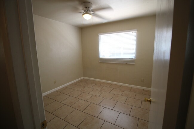 Middle Bedroom - 1427 W 7th St