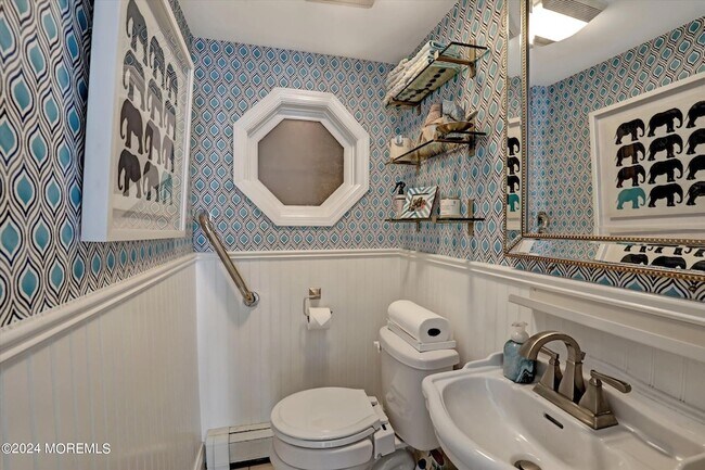 Building Photo - 402 Philadelphia Blvd