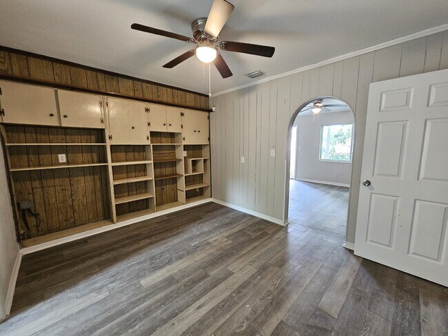 Building Photo - Single Family in Cocoa - Available July 1st!