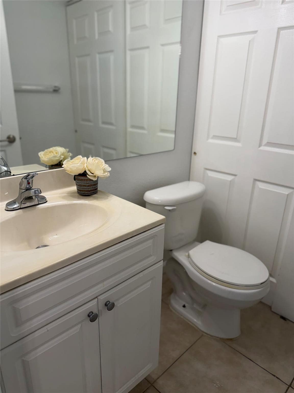 Building Photo - 8183 Severn Dr