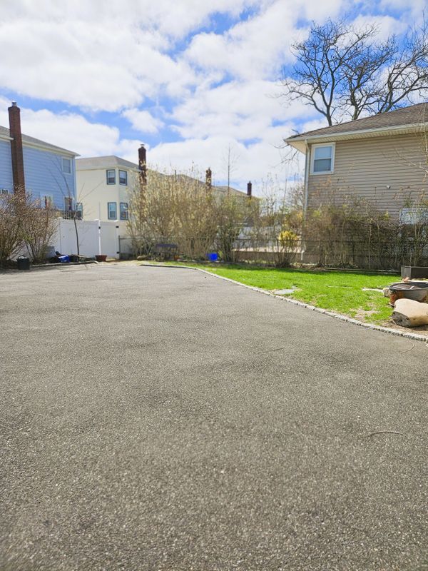 Building Photo - 56 4th Ave