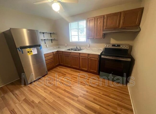 Building Photo - 944 Florida St