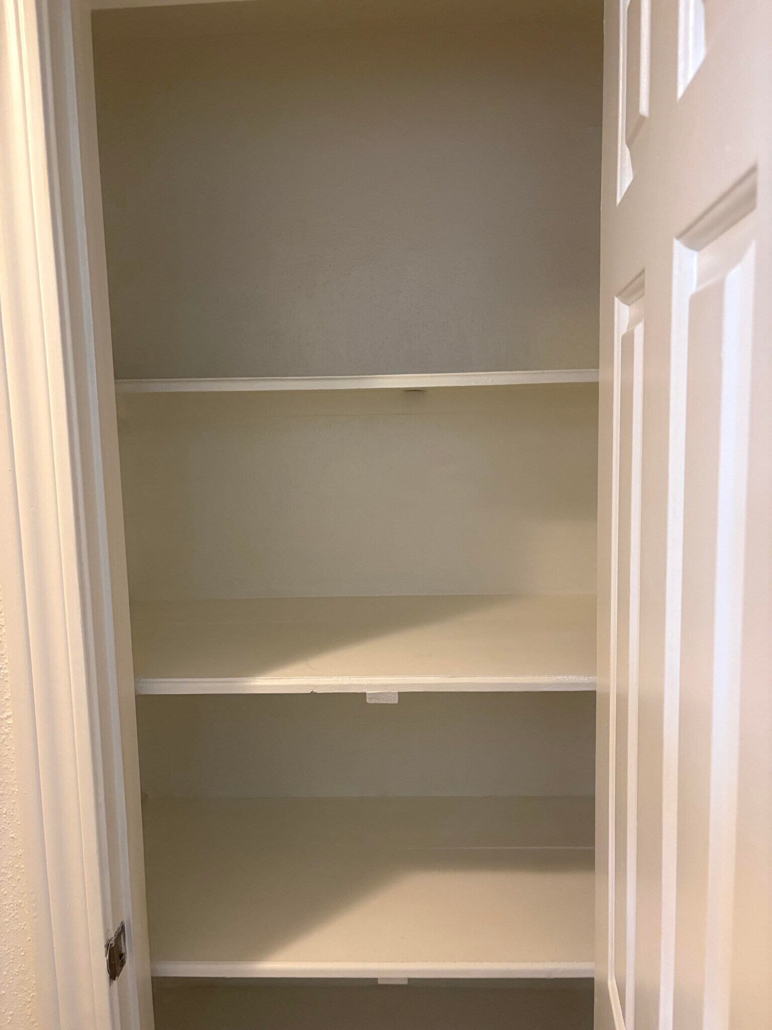 Kitchen pantry - 2700 Revere St