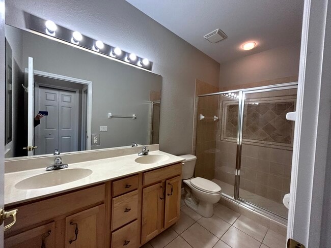 Building Photo - 7871 Lake Sawgrass Loop