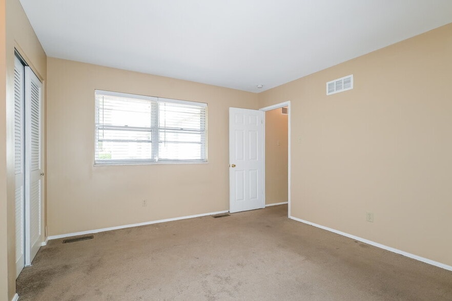 Building Photo - 3825 Arbre Ln