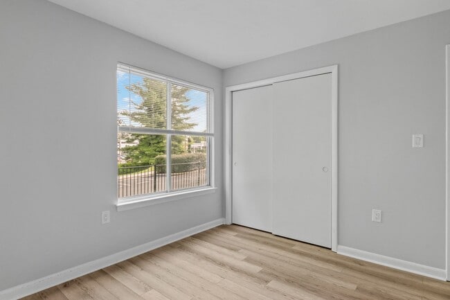 Building Photo - 3 Bed/2 Bath Pet Friendly, Virginia Tech