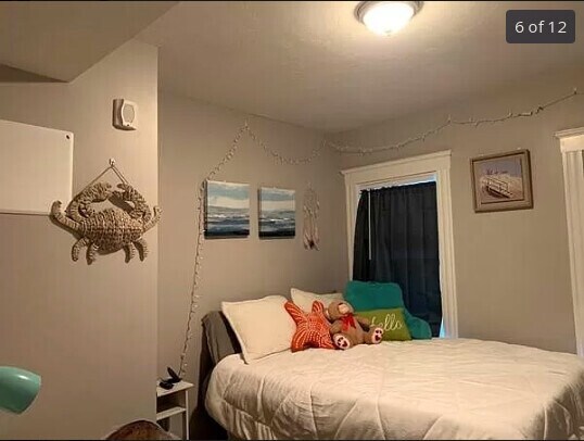 Building Photo - 36 Main St