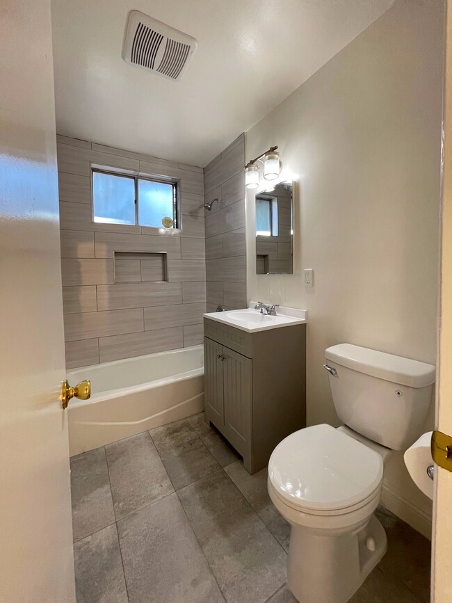 Brand New bathroom - 1501 Abbot Ave