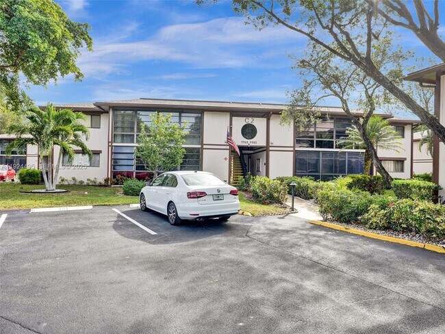 Building Photo - 9974 N Belfort Cir