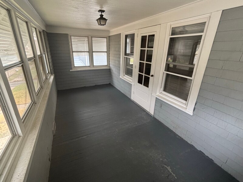 Building Photo - 1437 16th St NW