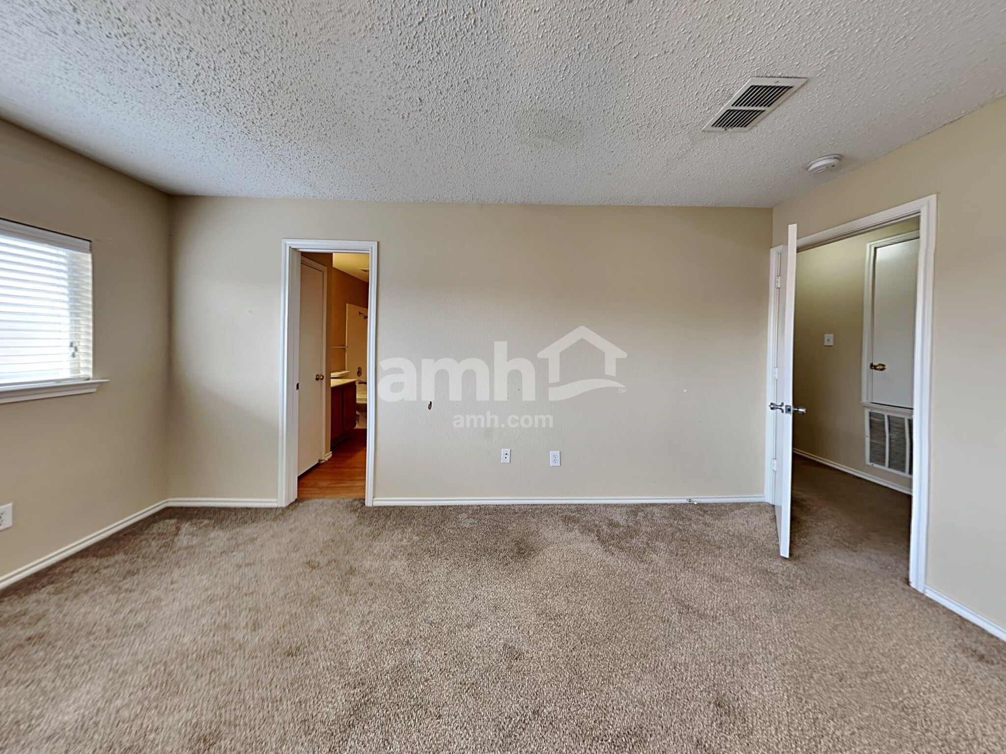 Building Photo - 3332 Chapel Ridge Way