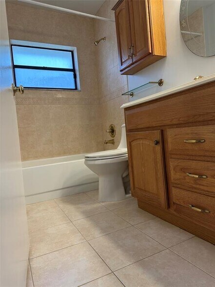Building Photo - 22656 Pickerel Cir