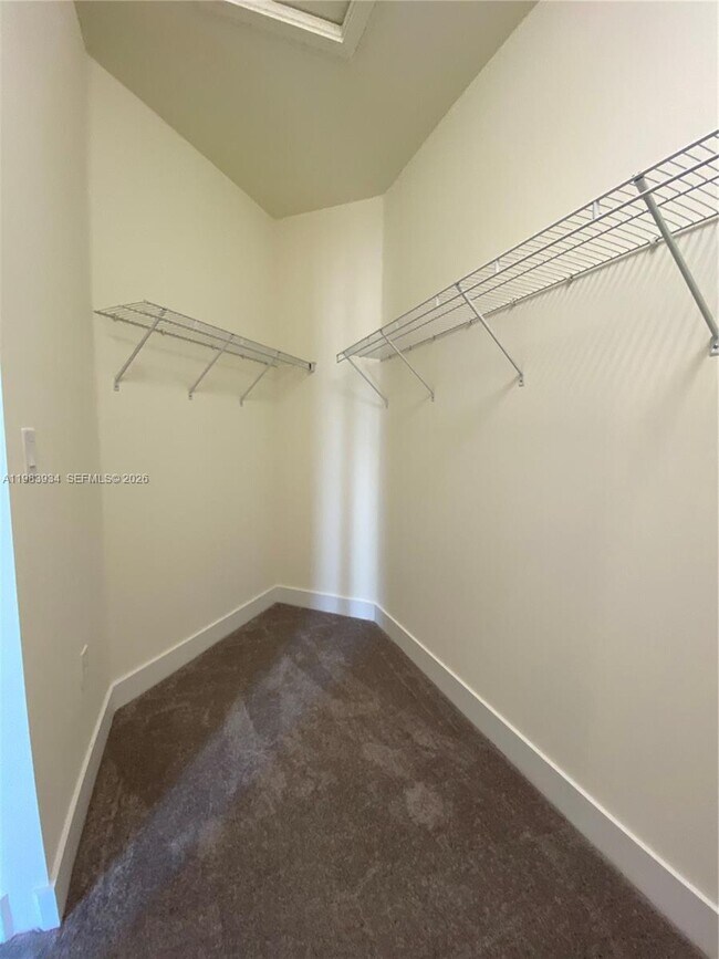 Building Photo - 8379 Central Park Blvd