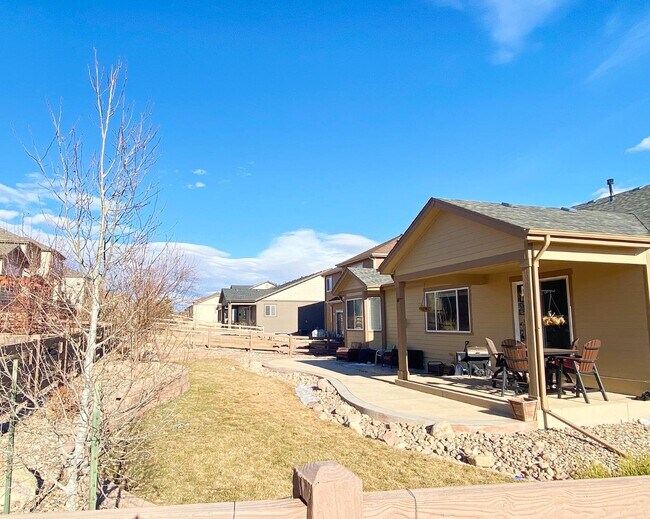Building Photo - 6106 Wolf Village Dr