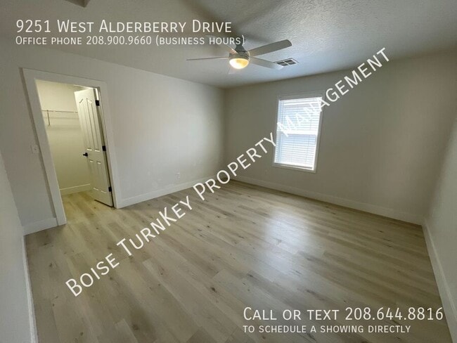 Building Photo - 9251 W Alderberry Dr