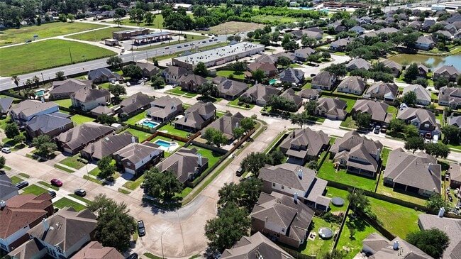 Building Photo - 22022 Bridgestone Hawk Ct