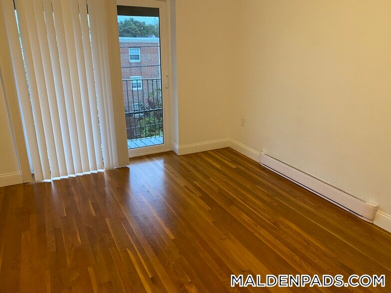 Building Photo - 134 Summer St