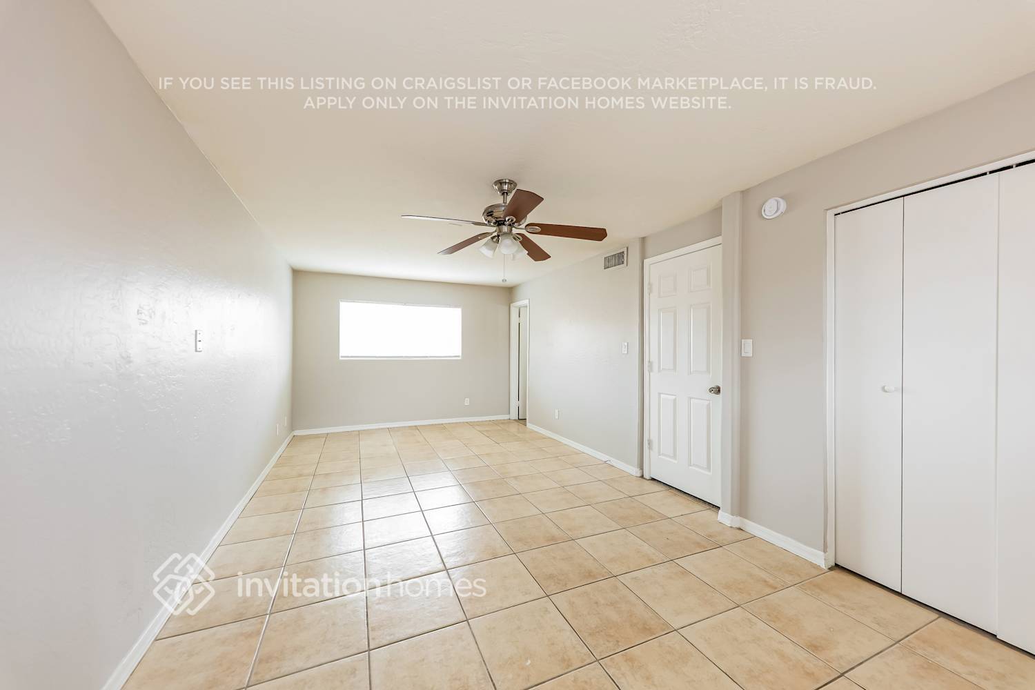 Building Photo - 12621 N 37th Dr