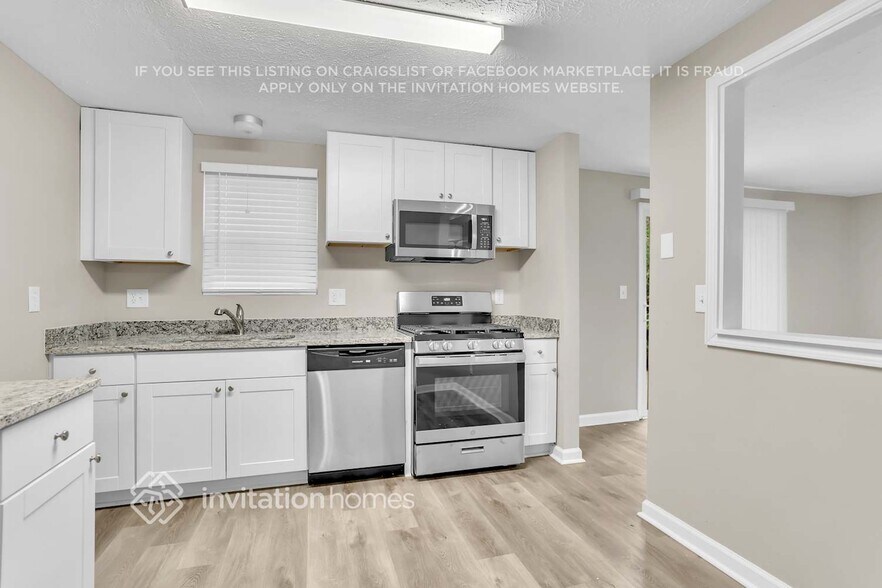 Building Photo - 1310 Muirfield Dr