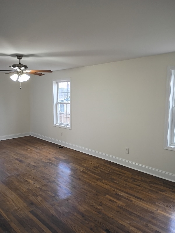 Building Photo - 403 Fair St