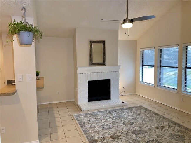 Building Photo - 1700 Rustlers Rd