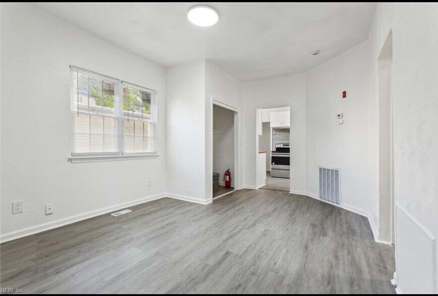 Building Photo - 2808 Lafayette Blvd