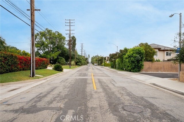 Building Photo - 8307 Longden Ave