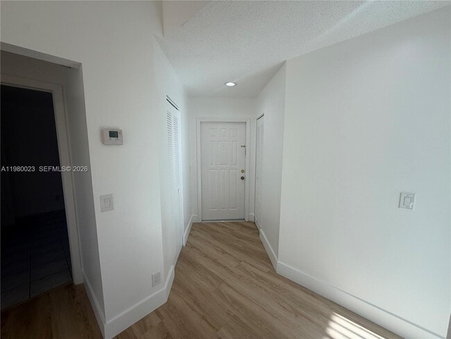 Building Photo - 6561 NW 172nd Ln