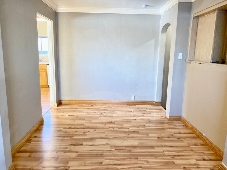 Building Photo - 244 S 100 W