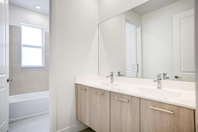 Building Photo - 12328 SW 43rd St