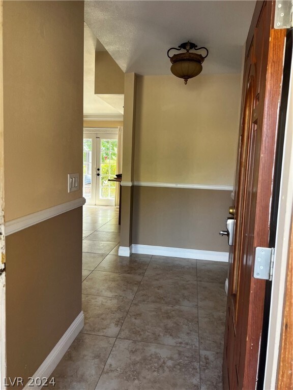 Building Photo - 513 Woodcrest Ct