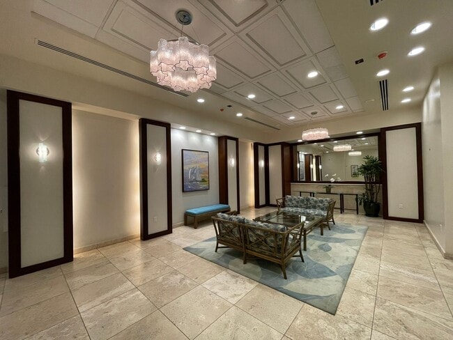 Building Photo - 2412