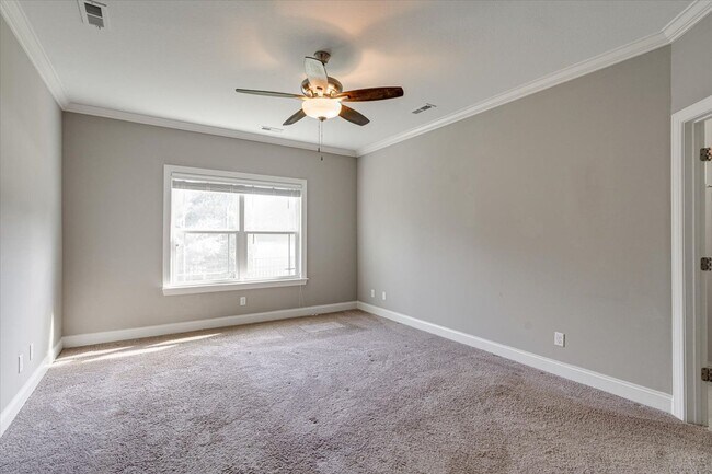 Building Photo - 3 bedroom home in Creekside at Hampton Meadows!
