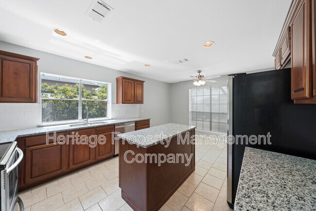 Building Photo - 25222 Flaming Arrow