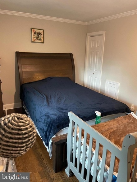 Building Photo - 703 Chetworth Pl