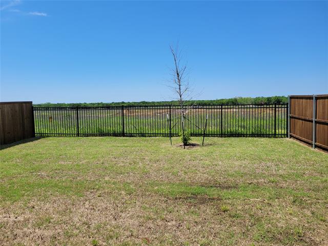 Building Photo - 2401 Green River Rd
