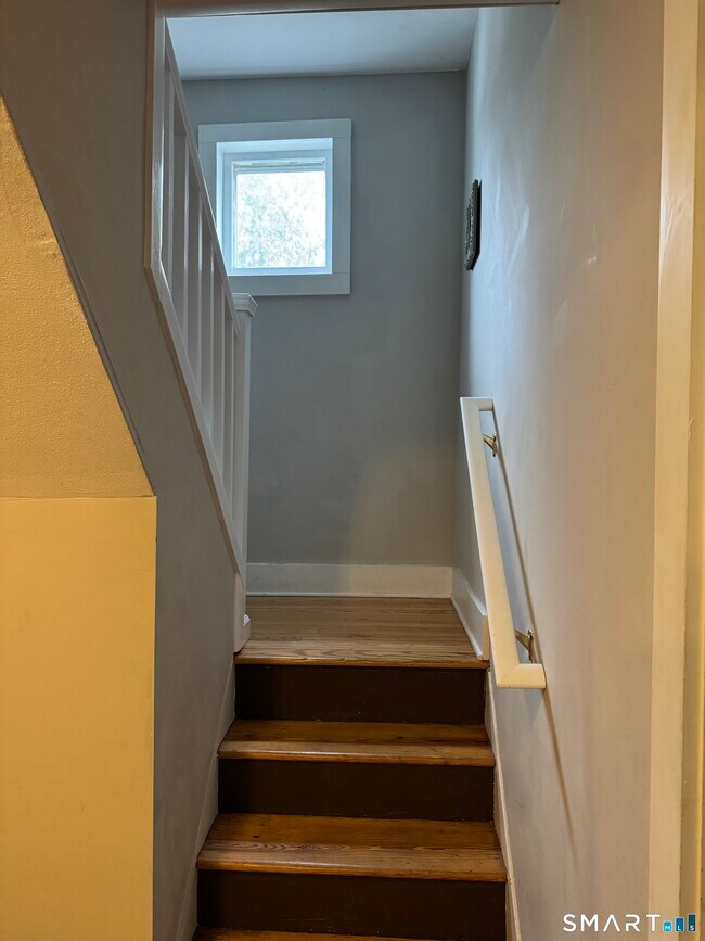 Building Photo - 91 Williams Ave