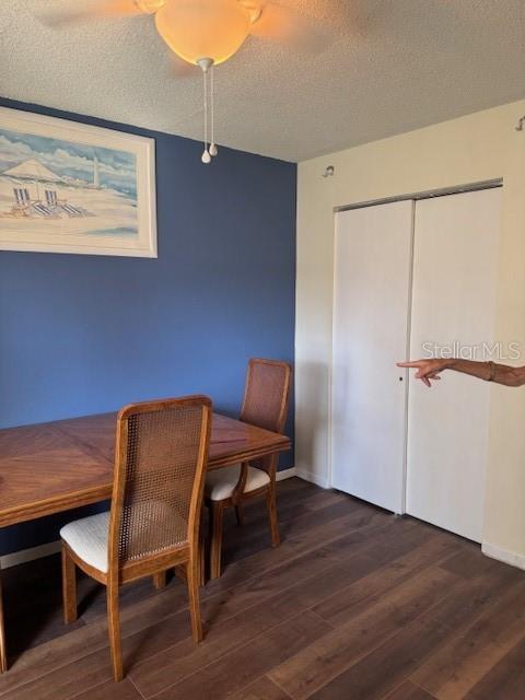 Building Photo - 4746 Azalea Dr