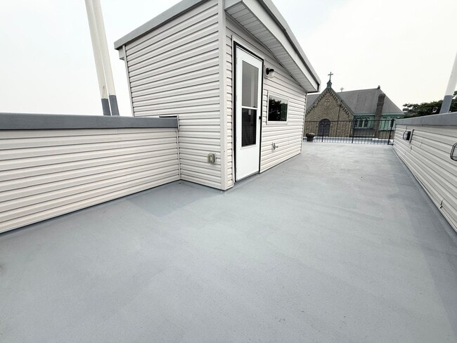 Building Photo - 2923 Gerritt St