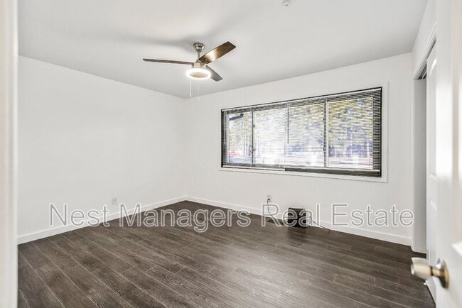 Building Photo - 554 Snow Hill Rd