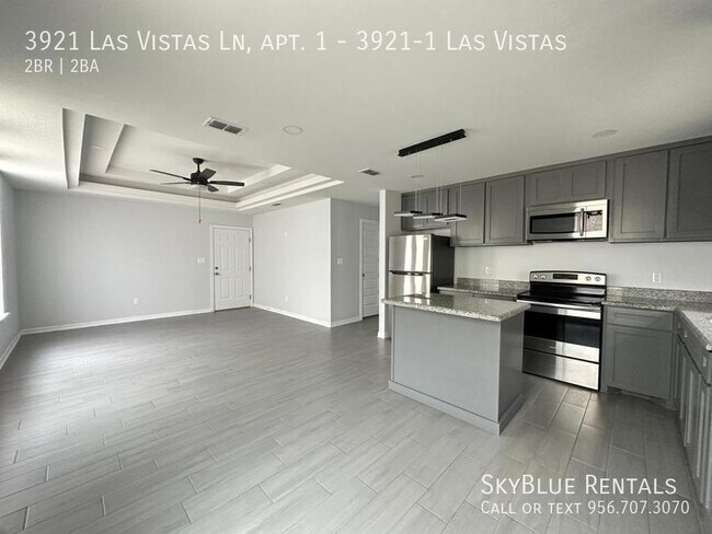 Building Photo - 3921 Las Vistas Ln