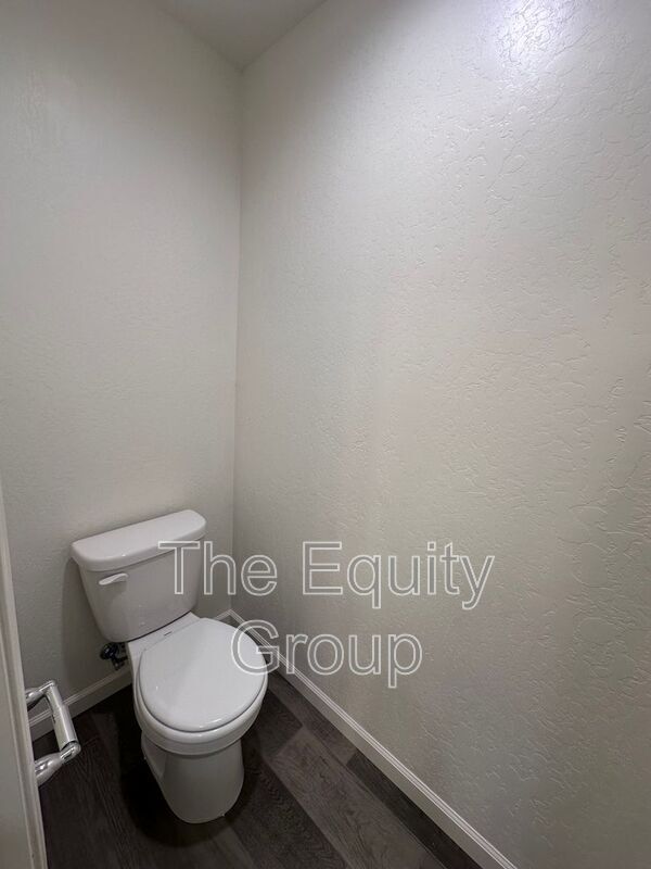 Building Photo - 30536 Delancy Rd